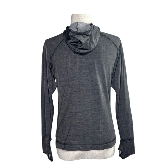 The North Face Dark Gray Hooded Athleisure Pullover Women’s Top Size Medium - Picture 3 of 7